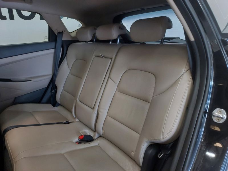 Hyundai TUCSON 1.6 16V T-GDI GASOLINA GLS ECOSHIFT 2017/2018 BETIOLO NOVOS E SEMINOVOS LAJEADO / Carros no Vale Hyundai TUCSON 1.6 16V T-GDI GASOLINA GLS ECOSHIFT 2017/2018 BETIOLO NOVOS E SEMINOVOS LAJEADO / Carros no Vale