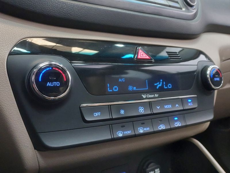 Hyundai TUCSON 1.6 16V T-GDI GASOLINA GLS ECOSHIFT 2018/2019 BETIOLO NOVOS E SEMINOVOS LAJEADO / Carros no Vale Hyundai TUCSON 1.6 16V T-GDI GASOLINA GLS ECOSHIFT 2018/2019 BETIOLO NOVOS E SEMINOVOS LAJEADO / Carros no Vale