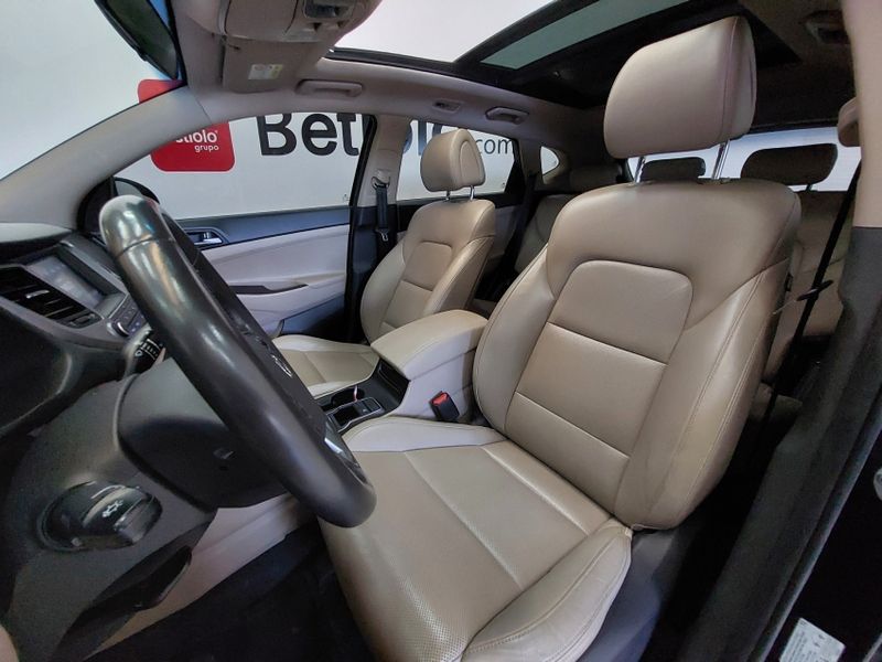Hyundai TUCSON 1.6 16V T-GDI GASOLINA GLS ECOSHIFT 2017/2018 BETIOLO NOVOS E SEMINOVOS LAJEADO / Carros no Vale Hyundai TUCSON 1.6 16V T-GDI GASOLINA GLS ECOSHIFT 2017/2018 BETIOLO NOVOS E SEMINOVOS LAJEADO / Carros no Vale