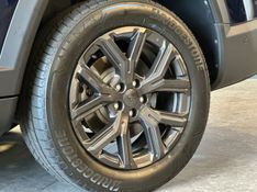 JEEP COMMANDER 1.3 T270 TURBO FLEX LONGITUDE AT6 2026/2027 BETIOLO NOVOS E SEMINOVOS LAJEADO / Carros no Vale