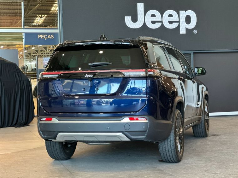 JEEP COMMANDER 1.3 T270 TURBO FLEX LONGITUDE AT6 2026/2027 BETIOLO NOVOS E SEMINOVOS LAJEADO / Carros no Vale