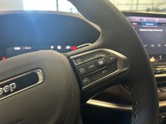 JEEP COMMANDER 1.3 T270 TURBO FLEX OVERLAND MHEV AT6 2026/2027 BETIOLO NOVOS E SEMINOVOS LAJEADO / Carros no Vale