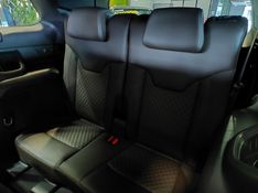 JEEP COMMANDER 2.0 TD380 TURBO DIESEL OVERLAND AT9 2022/2022 BETIOLO NOVOS E SEMINOVOS LAJEADO / Carros no Vale