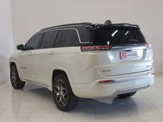 JEEP COMMANDER 2.0 TD380 TURBO DIESEL OVERLAND AT9 2022/2023 BETIOLO NOVOS E SEMINOVOS LAJEADO / Carros no Vale