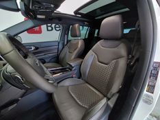 JEEP COMMANDER 2.0 TD380 TURBO DIESEL OVERLAND AT9 2022/2023 BETIOLO NOVOS E SEMINOVOS LAJEADO / Carros no Vale