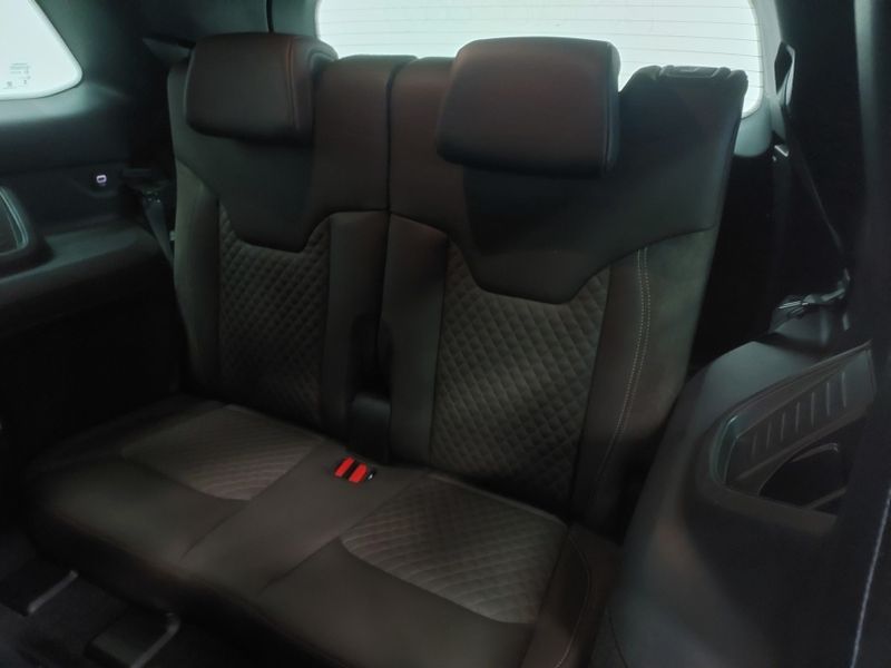 JEEP COMMANDER 2.2 TURBO DIESEL OVERLAND AT9 2025/2026 BETIOLO NOVOS E SEMINOVOS LAJEADO / Carros no Vale