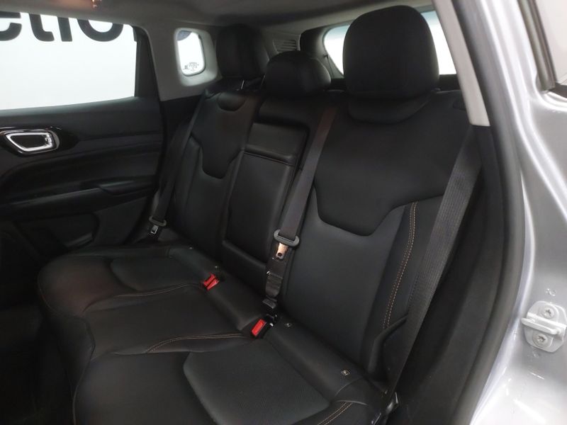 JEEP COMPASS 1.3 T270 TURBO FLEX LIMITED AT6 2021/2022 BETIOLO NOVOS E SEMINOVOS LAJEADO / Carros no Vale JEEP COMPASS 1.3 T270 TURBO FLEX LIMITED AT6 2021/2022 BETIOLO NOVOS E SEMINOVOS LAJEADO / Carros no Vale