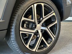 JEEP COMPASS 1.3 T270 TURBO FLEX LONGITUDE AT6 2026/2026 BETIOLO NOVOS E SEMINOVOS LAJEADO / Carros no Vale