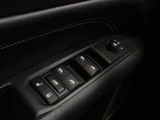 JEEP COMPASS 1.3 T270 TURBO FLEX LONGITUDE AT6 2024/2025 BETIOLO NOVOS E SEMINOVOS LAJEADO / Carros no Vale