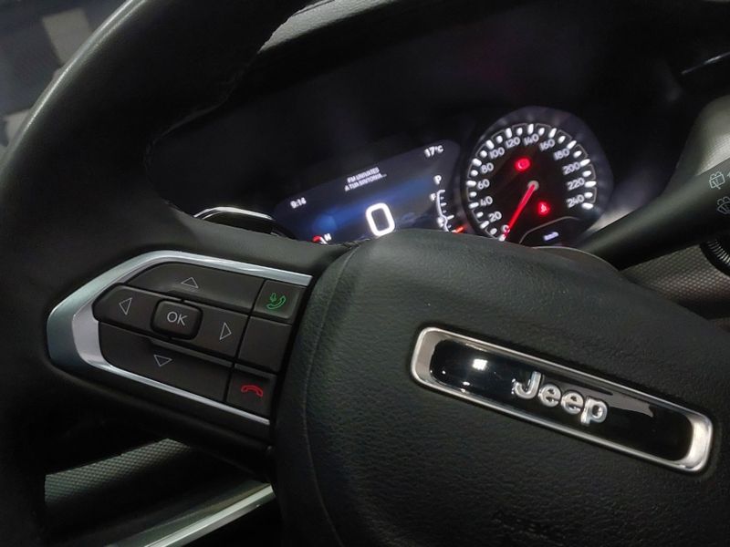 JEEP COMPASS 1.3 T270 TURBO FLEX LONGITUDE AT6 2023/2024 BETIOLO NOVOS E SEMINOVOS LAJEADO / Carros no Vale
