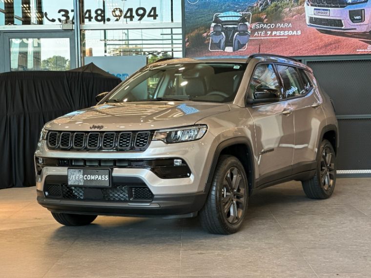 JEEP COMPASS 1.3 T270 TURBO FLEX LONGITUDE AT6 2026/2026 BETIOLO NOVOS E SEMINOVOS LAJEADO / Carros no Vale JEEP COMPASS 1.3 T270 TURBO FLEX LONGITUDE AT6 2026/2026 BETIOLO NOVOS E SEMINOVOS LAJEADO / Carros no Vale