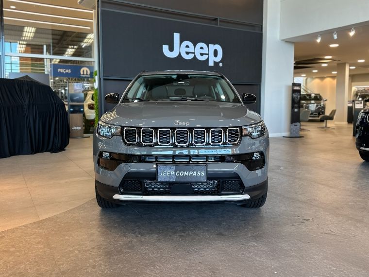 JEEP COMPASS 1.3 T270 TURBO FLEX LONGITUDE AT6 2026/2026 BETIOLO NOVOS E SEMINOVOS LAJEADO / Carros no Vale JEEP COMPASS 1.3 T270 TURBO FLEX LONGITUDE AT6 2026/2026 BETIOLO NOVOS E SEMINOVOS LAJEADO / Carros no Vale