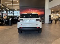 JEEP COMPASS 1.3 T270 TURBO FLEX LONGITUDE AT6 2026/2026 BETIOLO NOVOS E SEMINOVOS LAJEADO / Carros no Vale