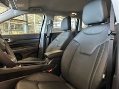 JEEP COMPASS 1.3 T270 TURBO FLEX LONGITUDE AT6 2026/2026 BETIOLO NOVOS E SEMINOVOS LAJEADO / Carros no Vale