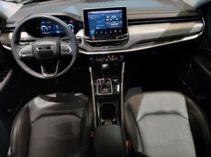 JEEP COMPASS 1.3 T270 TURBO FLEX LONGITUDE AT6 2024/2025 BETIOLO NOVOS E SEMINOVOS LAJEADO / Carros no Vale