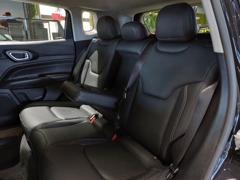 JEEP COMPASS 1.3 T270 TURBO FLEX LONGITUDE AT6 2024/2025 BETIOLO NOVOS E SEMINOVOS LAJEADO / Carros no Vale