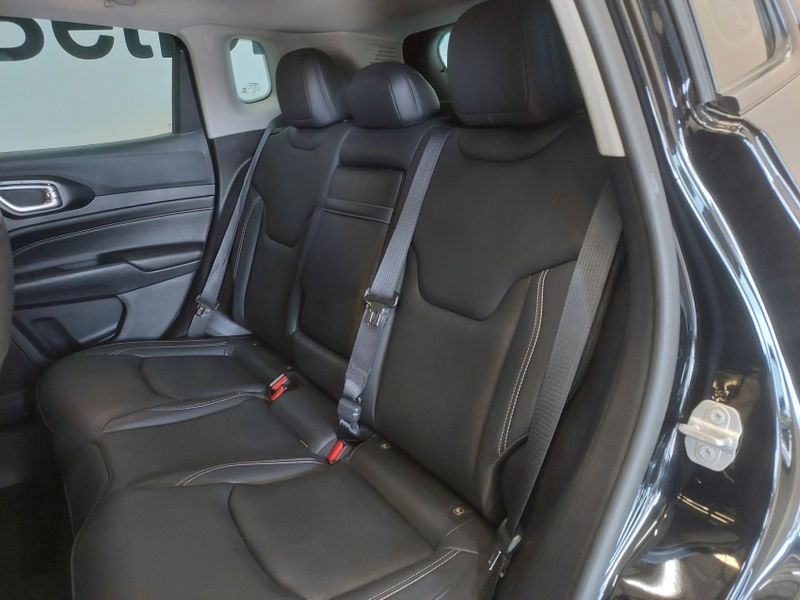 JEEP COMPASS 1.3 T270 TURBO FLEX LONGITUDE AT6 2024/2025 BETIOLO NOVOS E SEMINOVOS LAJEADO / Carros no Vale JEEP COMPASS 1.3 T270 TURBO FLEX LONGITUDE AT6 2024/2025 BETIOLO NOVOS E SEMINOVOS LAJEADO / Carros no Vale