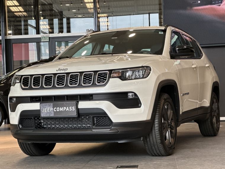 JEEP COMPASS 1.3 T270 TURBO FLEX SPORT AT6 2026/2026 BETIOLO NOVOS E SEMINOVOS LAJEADO / Carros no Vale JEEP COMPASS 1.3 T270 TURBO FLEX SPORT AT6 2026/2026 BETIOLO NOVOS E SEMINOVOS LAJEADO / Carros no Vale