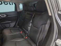 JEEP COMPASS 1.3 T270 TURBO FLEX SPORT AT6 2025/2025 BETIOLO NOVOS E SEMINOVOS LAJEADO / Carros no Vale