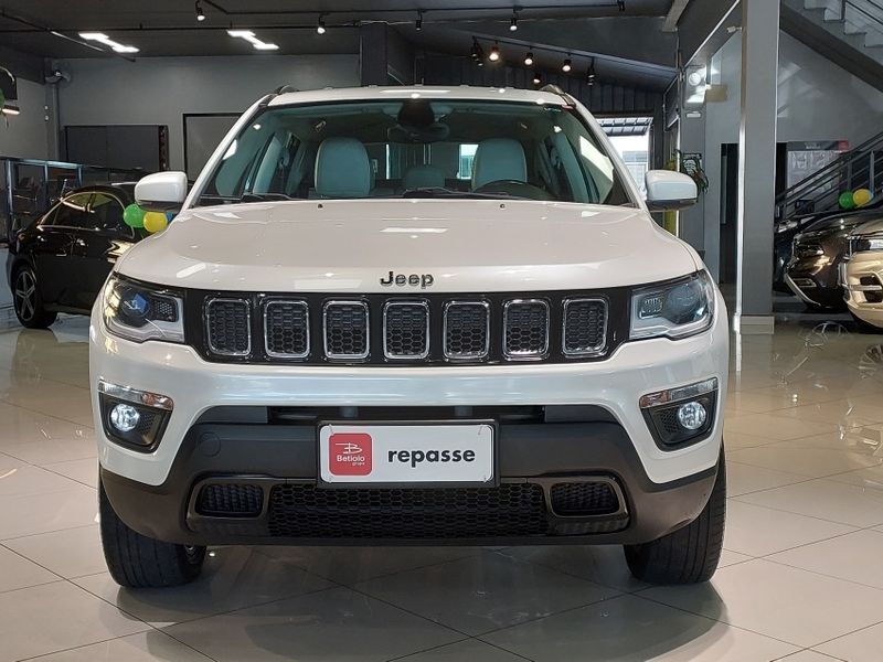 JEEP COMPASS 2.0 16V DIESEL LONGITUDE 4X4 AUTOMÁTICO 2018/2018 BETIOLO NOVOS E SEMINOVOS LAJEADO / Carros no Vale JEEP COMPASS 2.0 16V DIESEL LONGITUDE 4X4 AUTOMÁTICO 2018/2018 BETIOLO NOVOS E SEMINOVOS LAJEADO / Carros no Vale