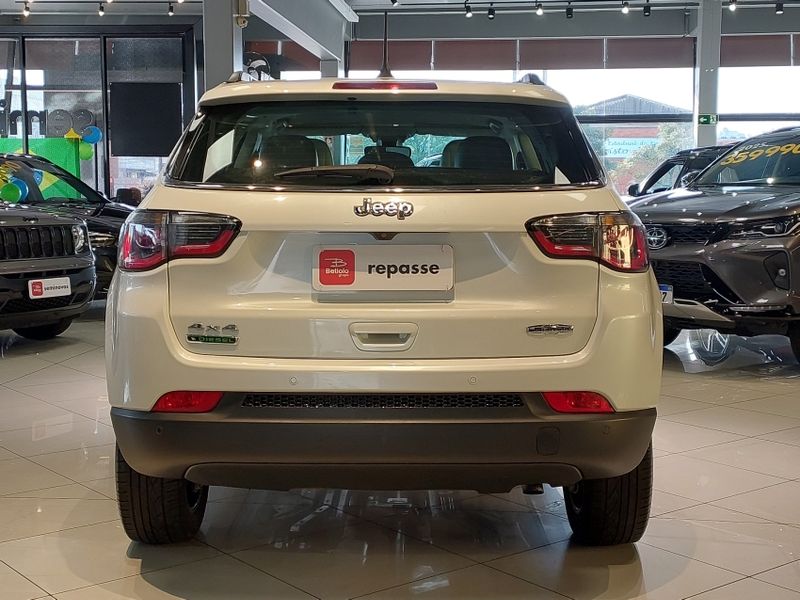 JEEP COMPASS 2.0 16V DIESEL LONGITUDE 4X4 AUTOMÁTICO 2018/2018 BETIOLO NOVOS E SEMINOVOS LAJEADO / Carros no Vale JEEP COMPASS 2.0 16V DIESEL LONGITUDE 4X4 AUTOMÁTICO 2018/2018 BETIOLO NOVOS E SEMINOVOS LAJEADO / Carros no Vale
