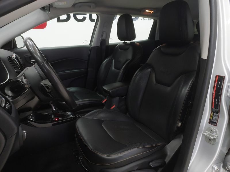 JEEP COMPASS 2.0 16V FLEX LIMITED AUTOMÁTICO 2017/2017 BETIOLO NOVOS E SEMINOVOS LAJEADO / Carros no Vale JEEP COMPASS 2.0 16V FLEX LIMITED AUTOMÁTICO 2017/2017 BETIOLO NOVOS E SEMINOVOS LAJEADO / Carros no Vale