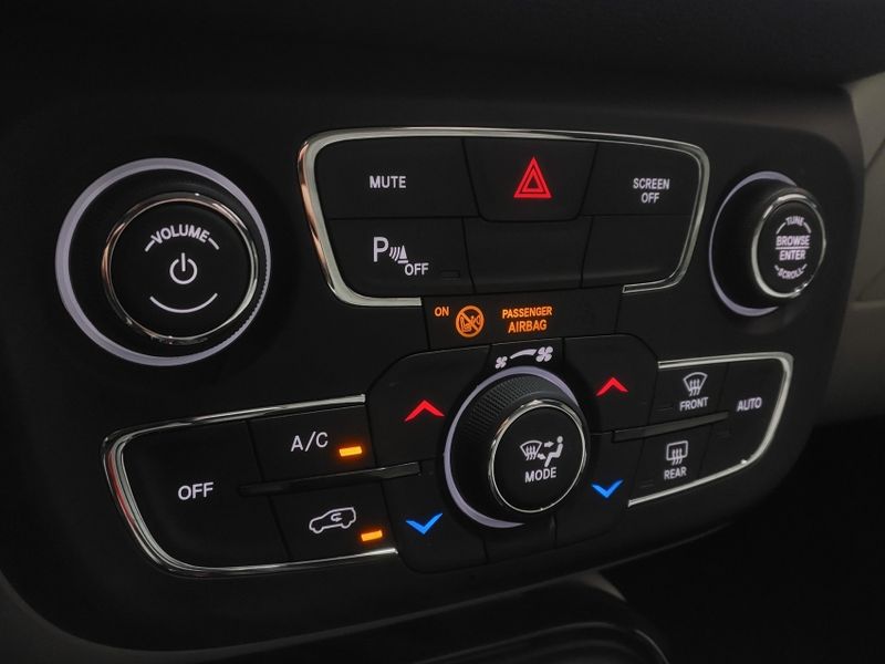 JEEP COMPASS 2.0 16V FLEX LIMITED AUTOMÁTICO 2018/2018 BETIOLO NOVOS E SEMINOVOS LAJEADO / Carros no Vale JEEP COMPASS 2.0 16V FLEX LIMITED AUTOMÁTICO 2018/2018 BETIOLO NOVOS E SEMINOVOS LAJEADO / Carros no Vale