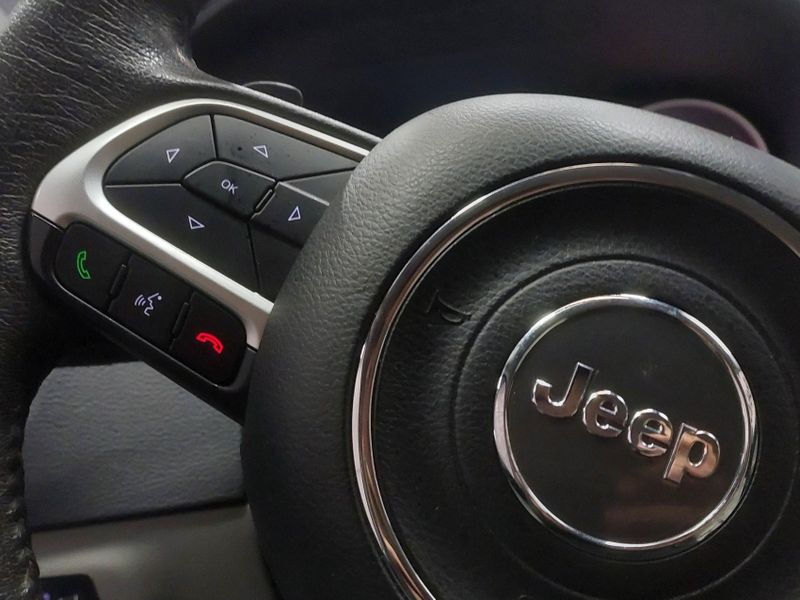 JEEP COMPASS 2.0 16V FLEX LIMITED AUTOMÁTICO 2018/2018 BETIOLO NOVOS E SEMINOVOS LAJEADO / Carros no Vale JEEP COMPASS 2.0 16V FLEX LIMITED AUTOMÁTICO 2018/2018 BETIOLO NOVOS E SEMINOVOS LAJEADO / Carros no Vale