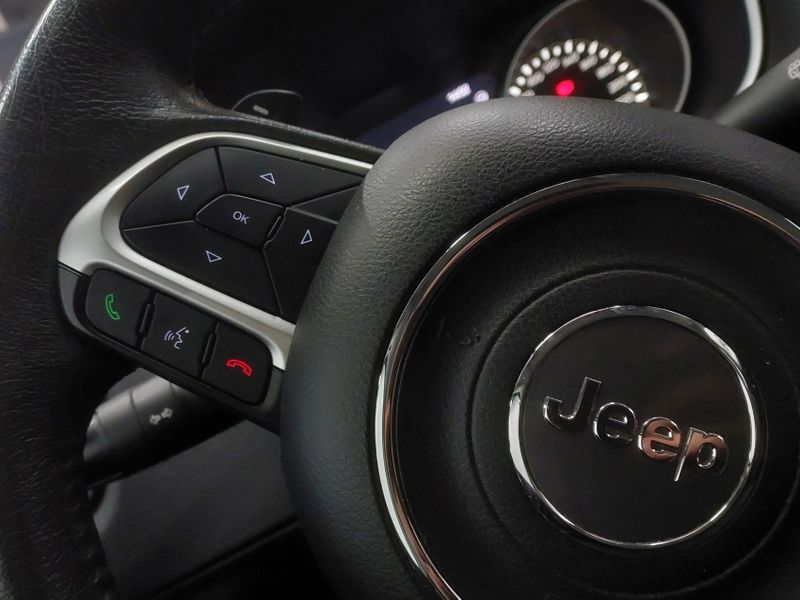 JEEP COMPASS 2.0 16V FLEX LIMITED AUTOMÁTICO 2017/2017 BETIOLO NOVOS E SEMINOVOS LAJEADO / Carros no Vale JEEP COMPASS 2.0 16V FLEX LIMITED AUTOMÁTICO 2017/2017 BETIOLO NOVOS E SEMINOVOS LAJEADO / Carros no Vale