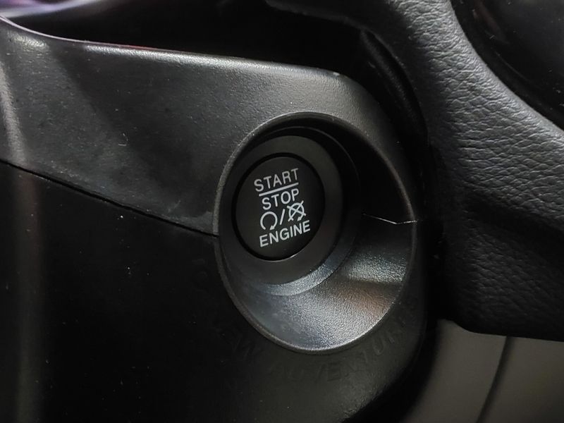 JEEP COMPASS 2.0 16V FLEX LIMITED AUTOMÁTICO 2018/2018 BETIOLO NOVOS E SEMINOVOS LAJEADO / Carros no Vale JEEP COMPASS 2.0 16V FLEX LIMITED AUTOMÁTICO 2018/2018 BETIOLO NOVOS E SEMINOVOS LAJEADO / Carros no Vale
