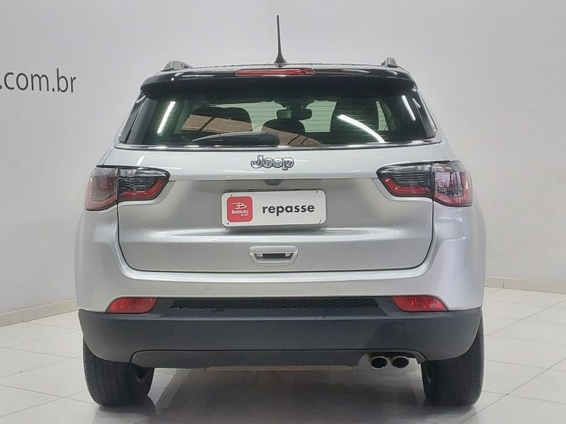 JEEP COMPASS 2.0 16V FLEX LIMITED AUTOMÁTICO 2017/2017 BETIOLO NOVOS E SEMINOVOS LAJEADO / Carros no Vale JEEP COMPASS 2.0 16V FLEX LIMITED AUTOMÁTICO 2017/2017 BETIOLO NOVOS E SEMINOVOS LAJEADO / Carros no Vale