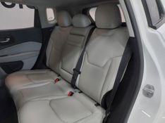 JEEP COMPASS 2.0 16V FLEX LIMITED AUTOMÁTICO 2018/2018 BETIOLO NOVOS E SEMINOVOS LAJEADO / Carros no Vale