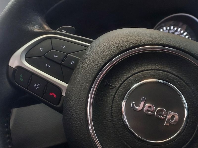 JEEP COMPASS 2.0 16V FLEX LONGITUDE AUTOMÁTICO 2021/2021 BETIOLO NOVOS E SEMINOVOS LAJEADO / Carros no Vale JEEP COMPASS 2.0 16V FLEX LONGITUDE AUTOMÁTICO 2021/2021 BETIOLO NOVOS E SEMINOVOS LAJEADO / Carros no Vale