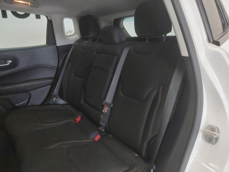 JEEP COMPASS 2.0 16V FLEX SPORT AUTOMÁTICO 2018/2019 BETIOLO NOVOS E SEMINOVOS LAJEADO / Carros no Vale JEEP COMPASS 2.0 16V FLEX SPORT AUTOMÁTICO 2018/2019 BETIOLO NOVOS E SEMINOVOS LAJEADO / Carros no Vale