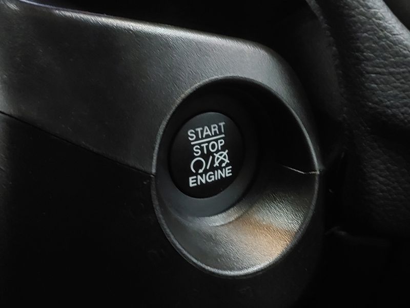 JEEP COMPASS 2.0 16V FLEX SPORT AUTOMÁTICO 2020/2021 BETIOLO NOVOS E SEMINOVOS LAJEADO / Carros no Vale JEEP COMPASS 2.0 16V FLEX SPORT AUTOMÁTICO 2020/2021 BETIOLO NOVOS E SEMINOVOS LAJEADO / Carros no Vale