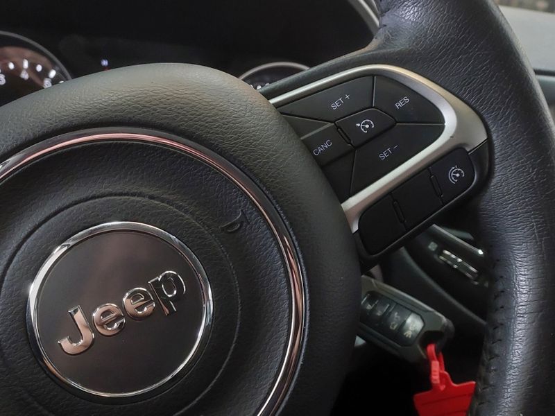 JEEP COMPASS 2.0 16V FLEX SPORT AUTOMÁTICO 2018/2019 BETIOLO NOVOS E SEMINOVOS LAJEADO / Carros no Vale JEEP COMPASS 2.0 16V FLEX SPORT AUTOMÁTICO 2018/2019 BETIOLO NOVOS E SEMINOVOS LAJEADO / Carros no Vale