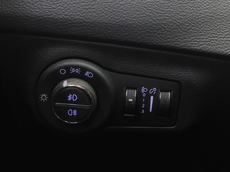 JEEP COMPASS 2.0 16V FLEX SPORT AUTOMÁTICO 2018/2019 BETIOLO NOVOS E SEMINOVOS LAJEADO / Carros no Vale JEEP COMPASS 2.0 16V FLEX SPORT AUTOMÁTICO 2018/2019 BETIOLO NOVOS E SEMINOVOS LAJEADO / Carros no Vale