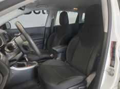 JEEP COMPASS 2.0 16V FLEX SPORT AUTOMÁTICO 2018/2019 BETIOLO NOVOS E SEMINOVOS LAJEADO / Carros no Vale