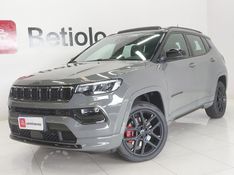 JEEP COMPASS 2.0 HURRICANE 4 TURBO GASOLINA BLACKHAWK AT9 2025/2026 BETIOLO NOVOS E SEMINOVOS LAJEADO / Carros no Vale