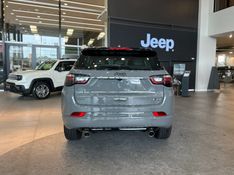 JEEP COMPASS 2.0 HURRICANE 4 TURBO GASOLINA BLACKHAWK AT9 2025/2026 BETIOLO NOVOS E SEMINOVOS LAJEADO / Carros no Vale