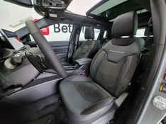 JEEP COMPASS 2.0 HURRICANE 4 TURBO GASOLINA BLACKHAWK AT9 2025/2026 BETIOLO NOVOS E SEMINOVOS LAJEADO / Carros no Vale