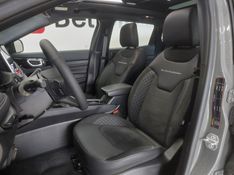 JEEP COMPASS 2.0 HURRICANE 4 TURBO GASOLINA BLACKHAWK AT9 2025/2026 BETIOLO NOVOS E SEMINOVOS LAJEADO / Carros no Vale
