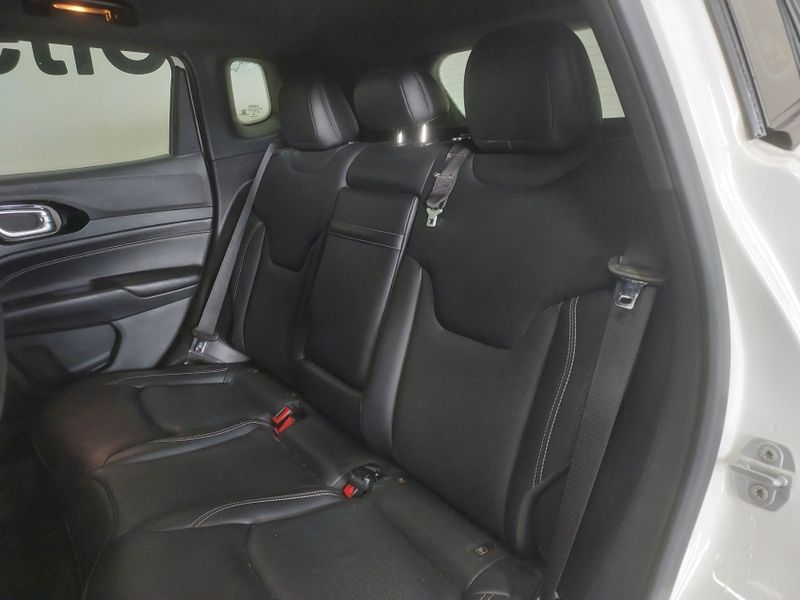 JEEP COMPASS 2.0 TD350 TURBO DIESEL LONGITUDE AT9 2022/2022 BETIOLO NOVOS E SEMINOVOS LAJEADO / Carros no Vale