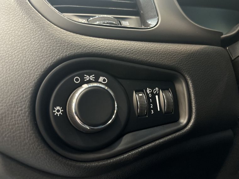 JEEP RENEGADE 1.3 T270 TURBO FLEX ALTITUDE AT6 2026/2027 BETIOLO NOVOS E SEMINOVOS LAJEADO / Carros no Vale JEEP RENEGADE 1.3 T270 TURBO FLEX ALTITUDE AT6 2026/2027 BETIOLO NOVOS E SEMINOVOS LAJEADO / Carros no Vale