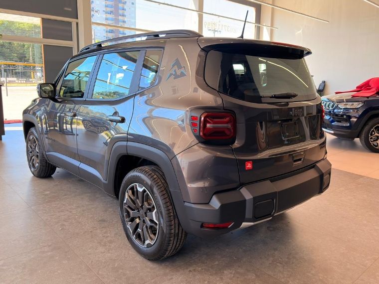 JEEP RENEGADE 1.3 T270 TURBO FLEX ALTITUDE AT6 2026/2027 BETIOLO NOVOS E SEMINOVOS LAJEADO / Carros no Vale JEEP RENEGADE 1.3 T270 TURBO FLEX ALTITUDE AT6 2026/2027 BETIOLO NOVOS E SEMINOVOS LAJEADO / Carros no Vale