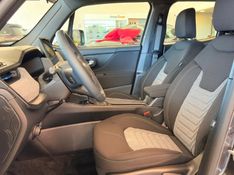 JEEP RENEGADE 1.3 T270 TURBO FLEX ALTITUDE AT6 2026/2027 BETIOLO NOVOS E SEMINOVOS LAJEADO / Carros no Vale