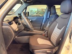 JEEP RENEGADE 1.3 T270 TURBO FLEX ALTITUDE AT6 2026/2026 BETIOLO NOVOS E SEMINOVOS LAJEADO / Carros no Vale