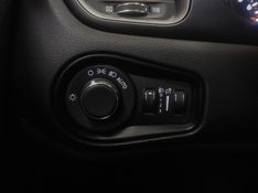 JEEP RENEGADE 1.3 T270 TURBO FLEX AT6 2023/2024 BETIOLO NOVOS E SEMINOVOS LAJEADO / Carros no Vale
