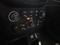 JEEP RENEGADE 1.3 T270 TURBO FLEX LONGITUDE AT6 2022/2022 BETIOLO NOVOS E SEMINOVOS LAJEADO / Carros no Vale