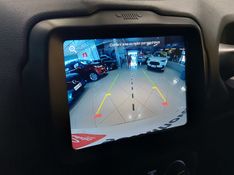 JEEP RENEGADE 1.3 T270 TURBO FLEX LONGITUDE AT6 2022/2023 BETIOLO NOVOS E SEMINOVOS LAJEADO / Carros no Vale